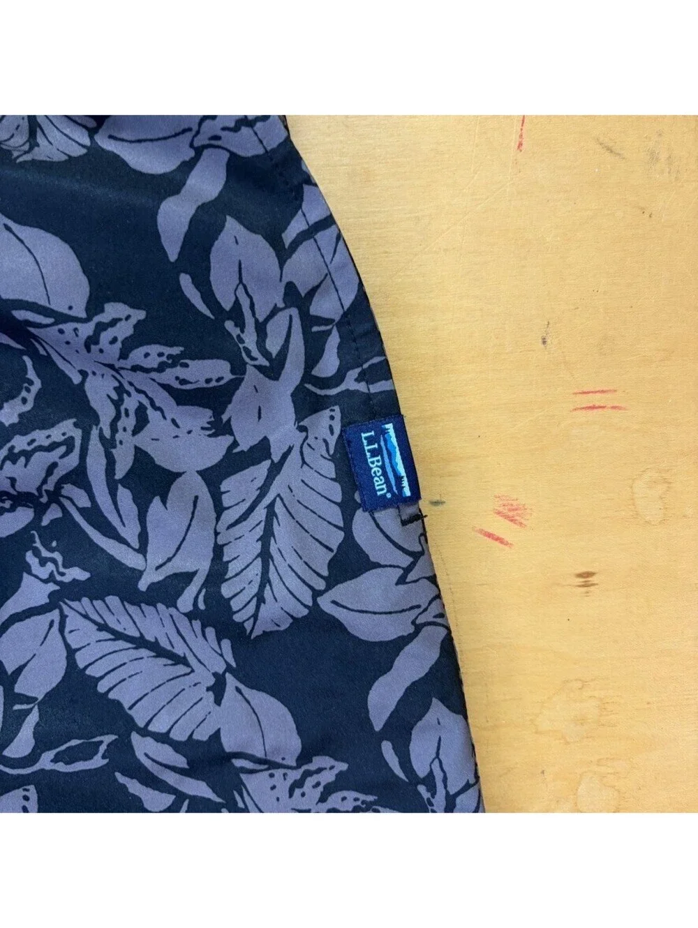 L.L.Bean Swim Trunks Men's XL 40 Navy Gray Floral Board Shorts Lined Drawstring
